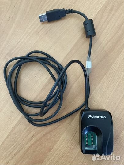 Сканер отпечатков пальцев Futronic FS-80H