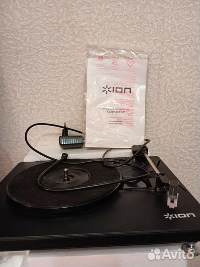 Проигрыватель винила ion compact lp