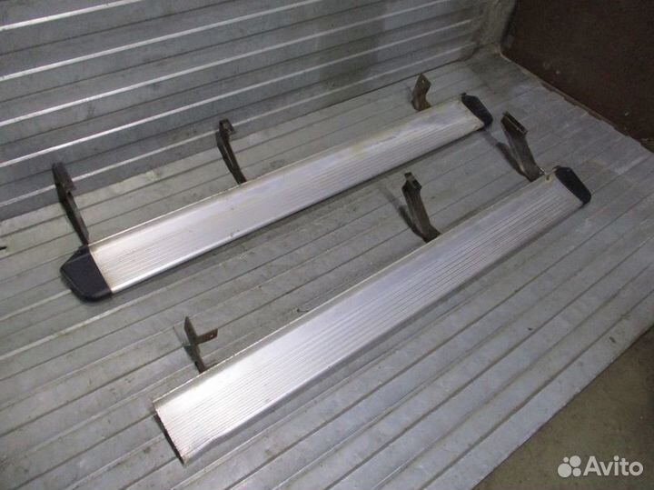 Подножка порога Mitsubishi Pajero IO / Pinin H76W