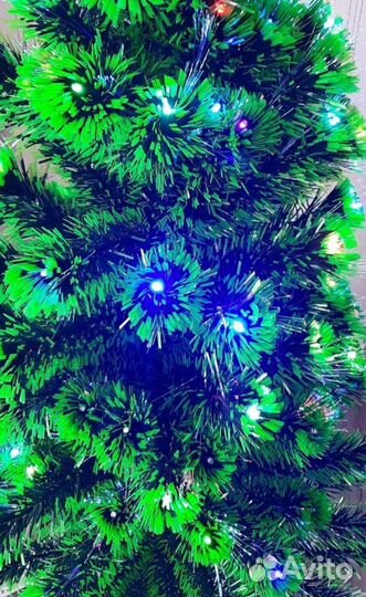 Елка искусственная со встроенной гирляндой