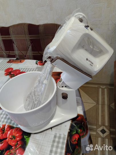 Миксер планетарный