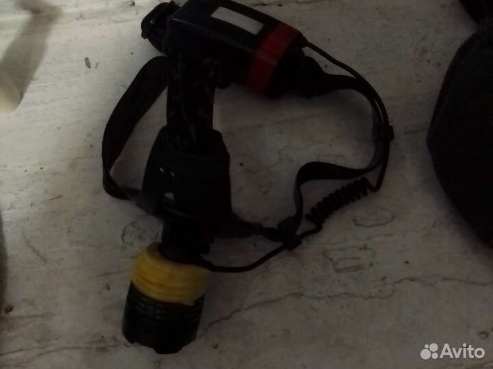 Налобный фонарь аккумуляторный