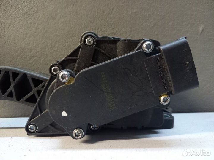 Педаль газа Ssang Yong Actyon