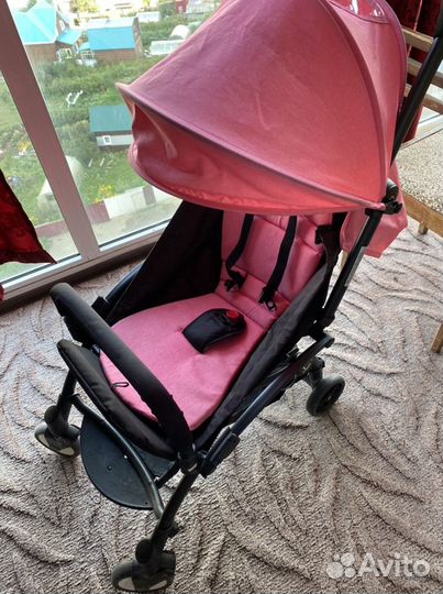 Коляска прогулочная