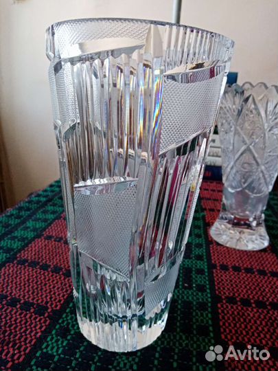 Хрустальные вазы