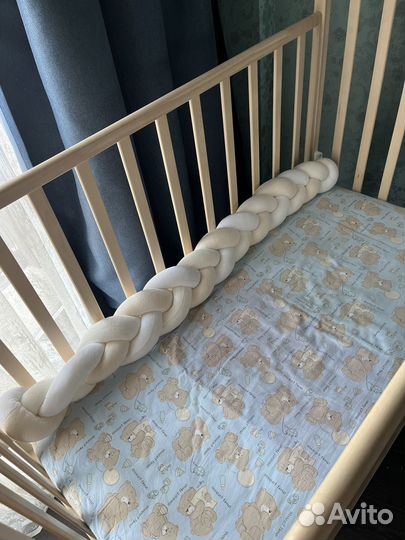 Детская кроватка