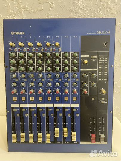 Микшерный пульт yamaha MG12/4