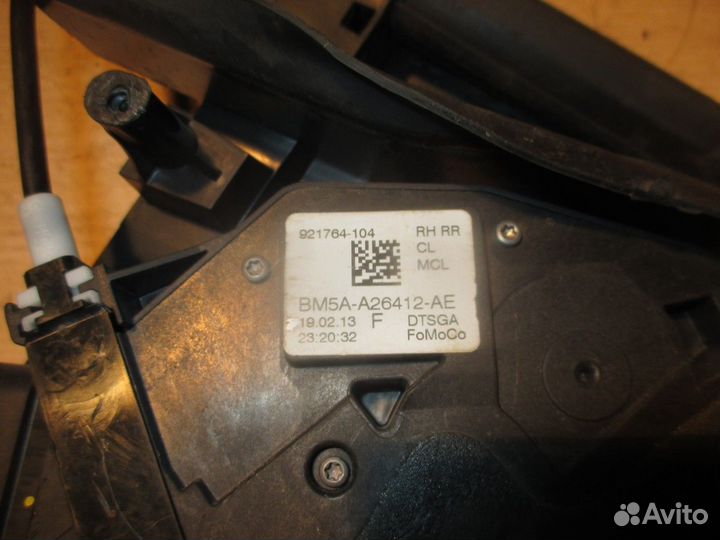 Замок двери задней правой (Ford Focus)