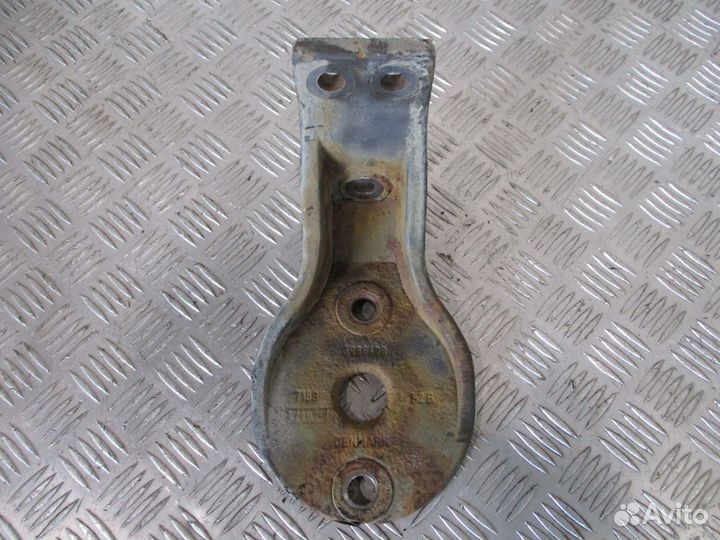 Кронштейн крепления энергоаккумулятора Volvo 39864