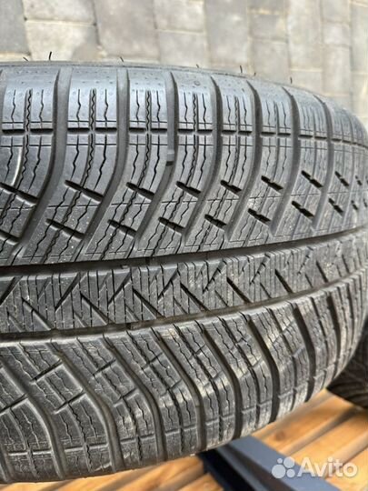 Michelin Pilot Alpin 5 SUV 275/40 R21 и 305/35 R21 100V