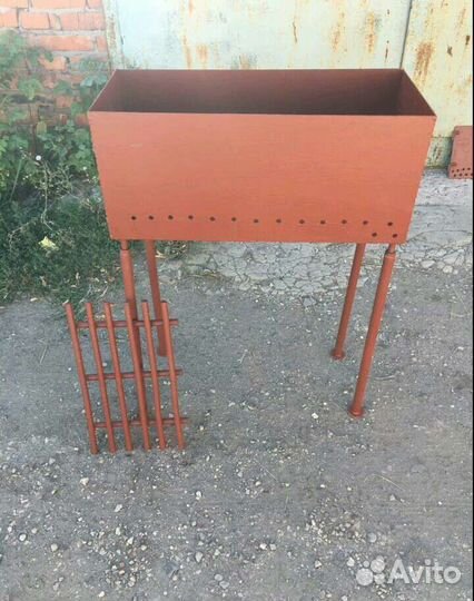 Новый металлический мангал