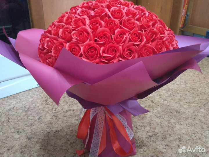 Букеты из мыльных цветов,101 роза