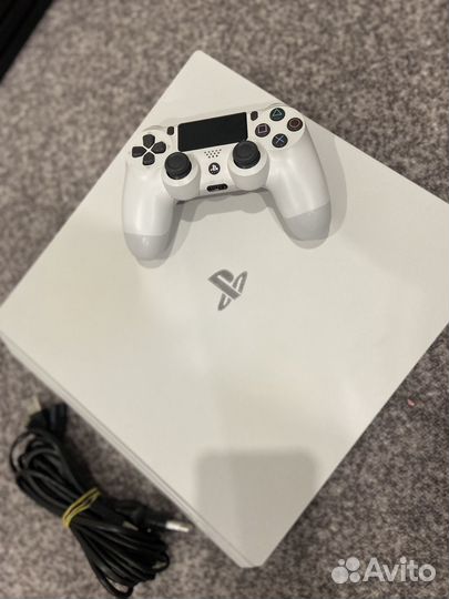 Sony PS 4 pro 1tb