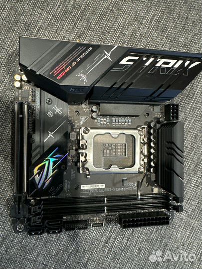 Asus rog strix b660-i gaming Wi-fi