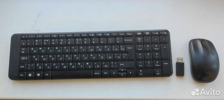 Беспроводная клавиатура и мышь
