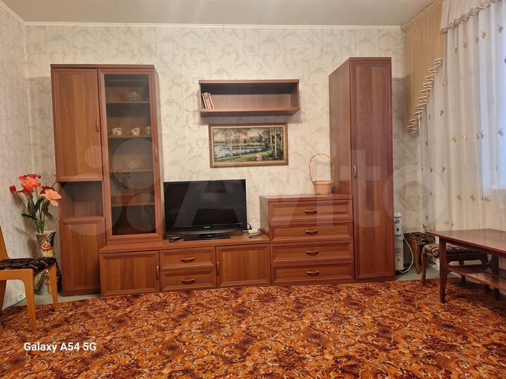 2-к. квартира, 51 м², 2/5 эт.