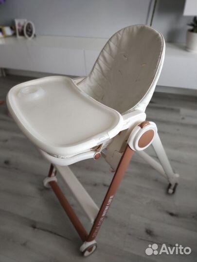 Стульчик для кормления happy baby berny v2