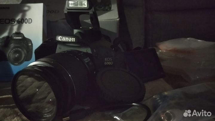 Canon EOS 600D 18-55 IS II kit пробег 3600