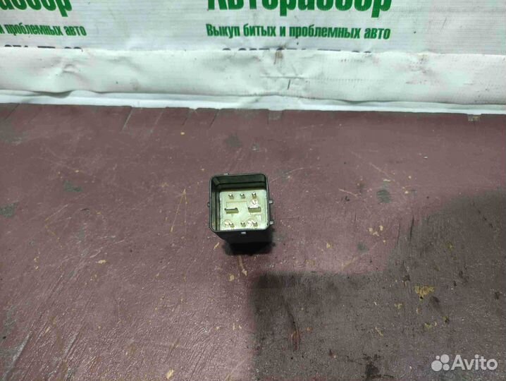 Реле накала Citroen C5 1.6 hdi