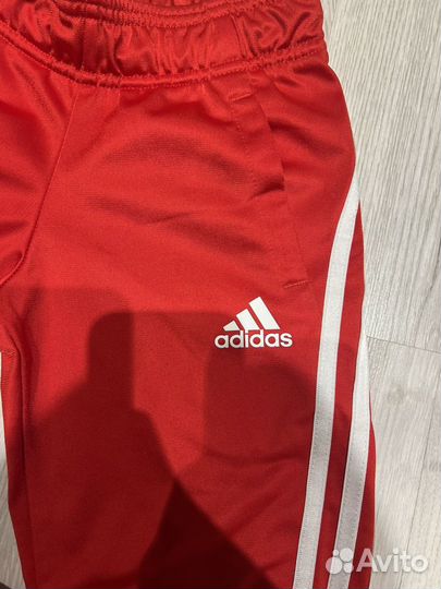 Спортивный костюм adidas