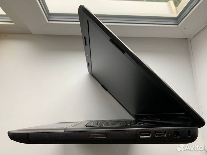 Ноутбук HP 15'6/Intel Core i3/DDR3 8GB/SSD 120GB