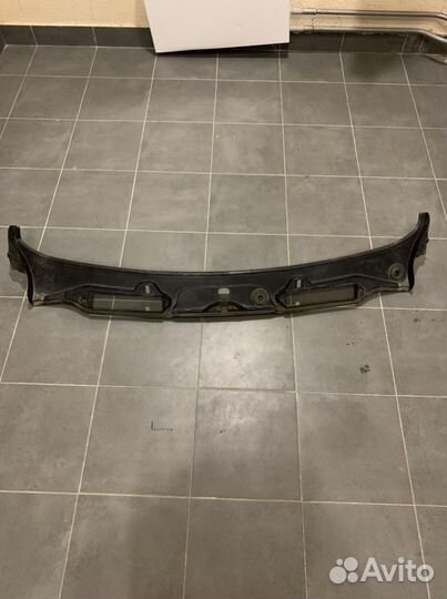 Планка обтекателя бмв Е92