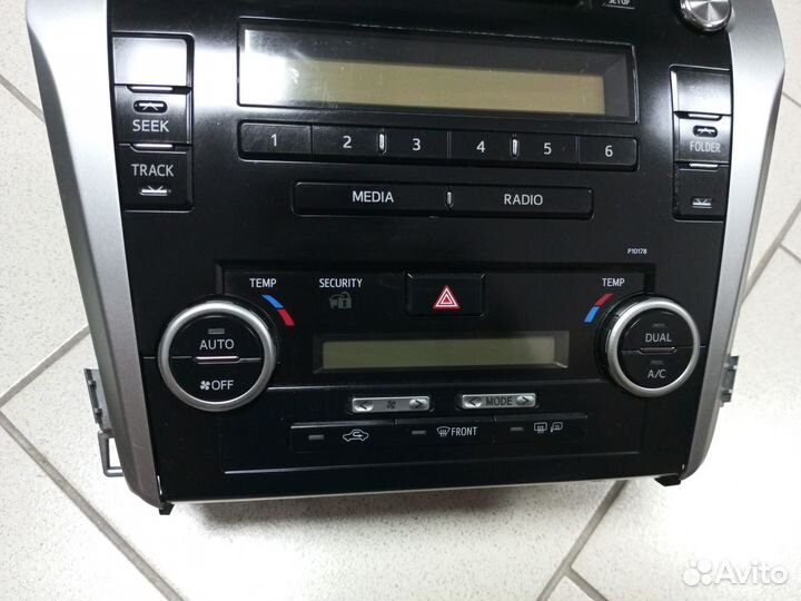 Магнитола штатная Toyota Camry 50