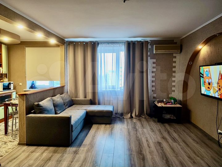 4-к. квартира, 80,2 м², 8/10 эт.