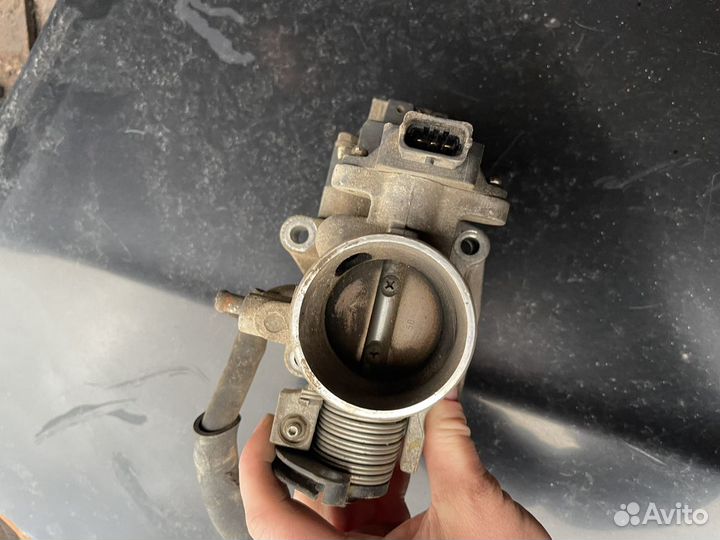 Дросельная заслонка Hyundai Elantra XD