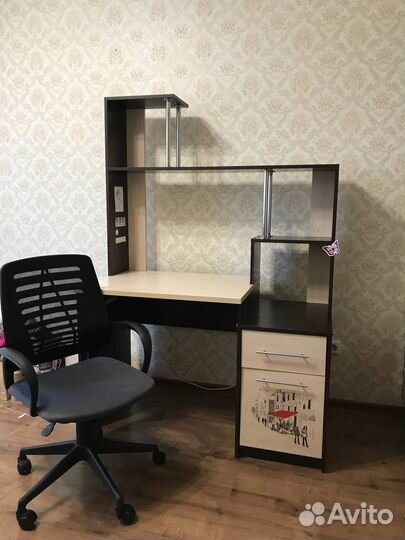 Компьютерный стол + стул