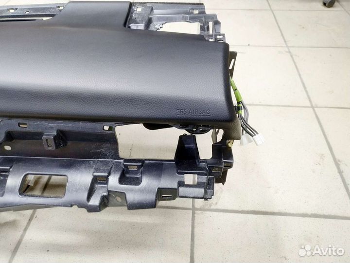 Торпедо (панель) Toyota Camry v70