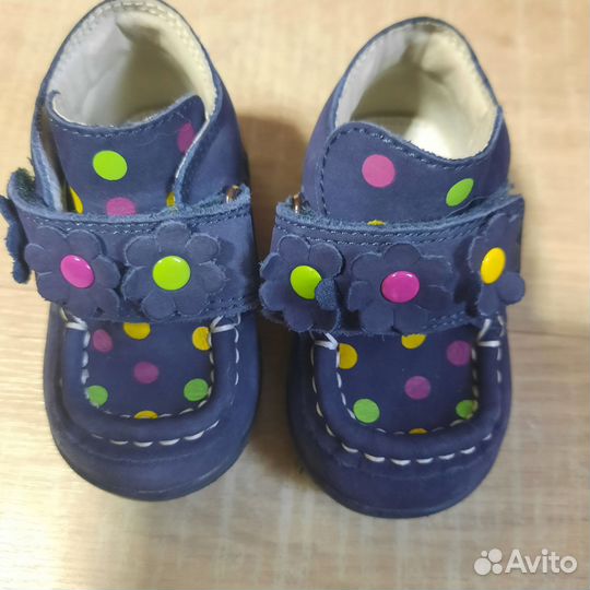 Ботинки для девочки кроссы сандали туфли 18 размер