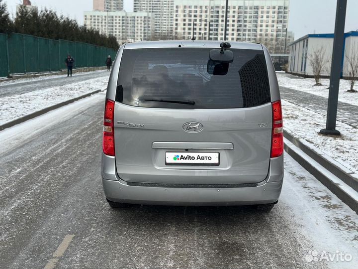 Hyundai Grand Starex 2.5 AT, 2019, 93 200 км