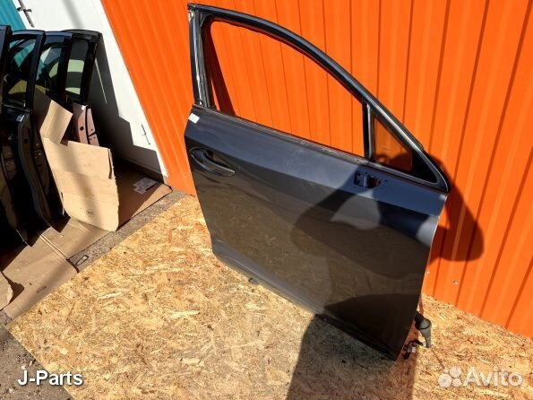 Lexus NX Лексус нх передняя правая дверь