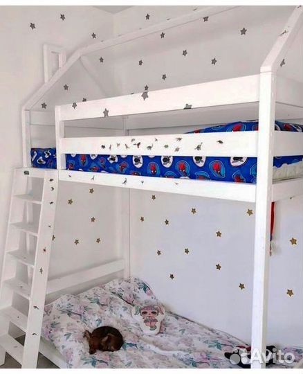 Двухъярусная кровать из массива сосны