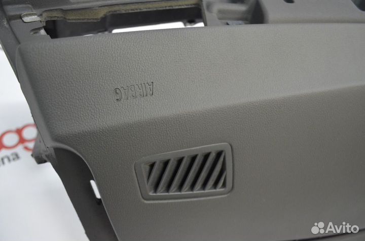 Торпедо панель приборов BMW 3