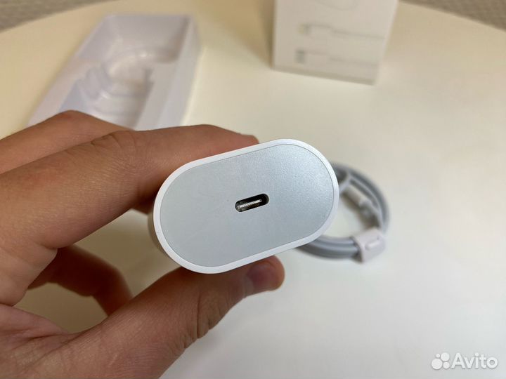 Комплект быстрой зарядки для iPhone 20w