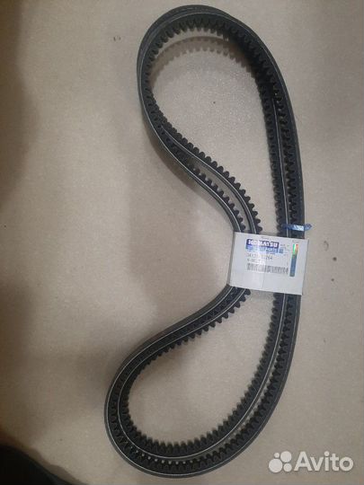 Ремень генератора вентилятора на экскаватор Komats
