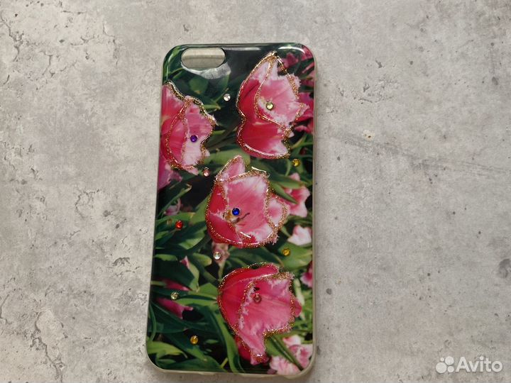 Чехол на iPhone