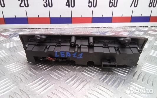 Кнопка аварийки mercedes benz C-class W203 (LEA11I