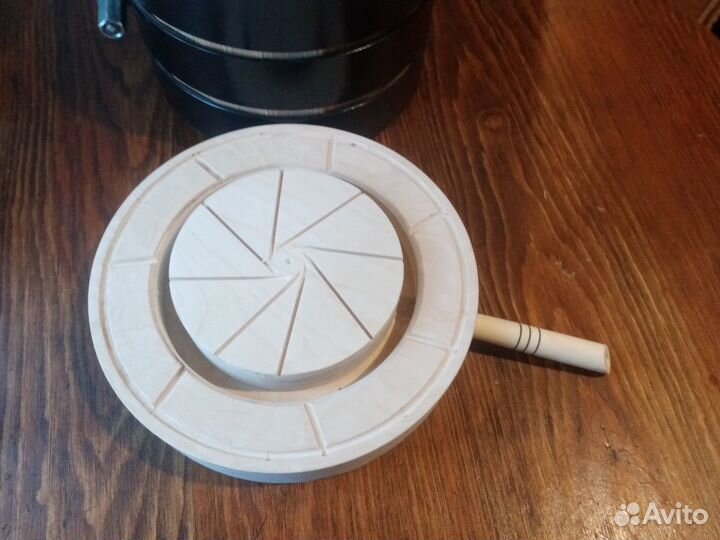 Бочонок для холодного отжима масла на 2 и 3 литра