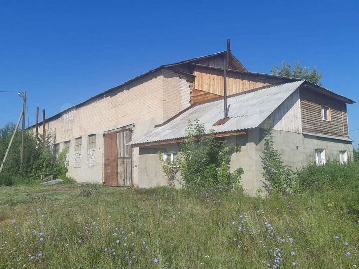 Машиноместо, > 30 м²