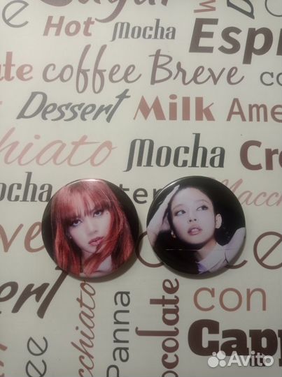 Один значок 100руб Блек пинк