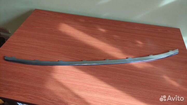 Молдинг на решетку радиатора honda CRV-III 2007