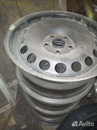 Продам диски R16