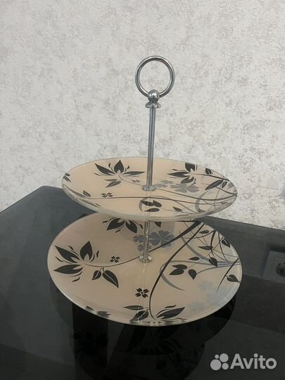 Фруктовница на ножке