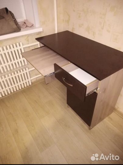 Компьютерный стол новый