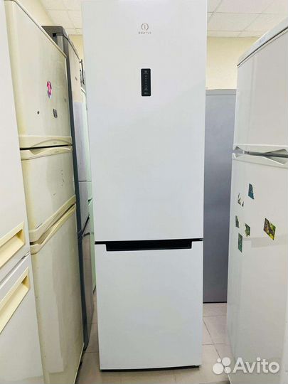 Холодильник бу indesit