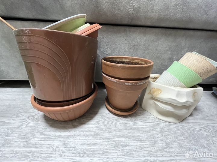 Цветочные горшки