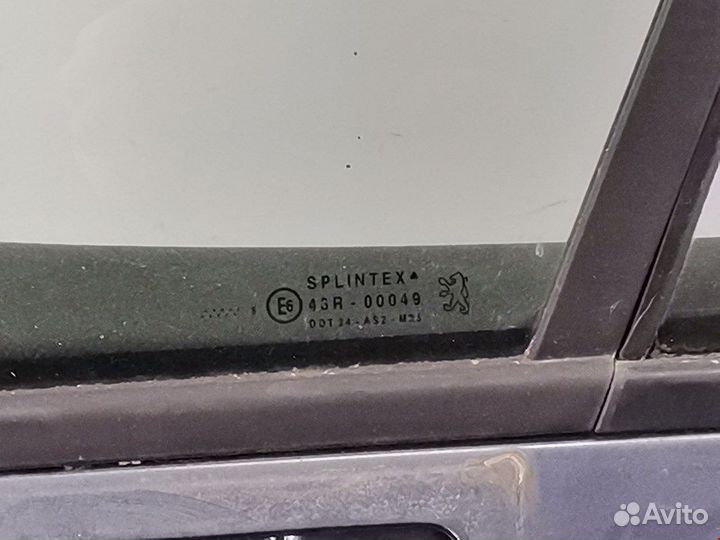 Стекло для Peugeot-Citroen 407